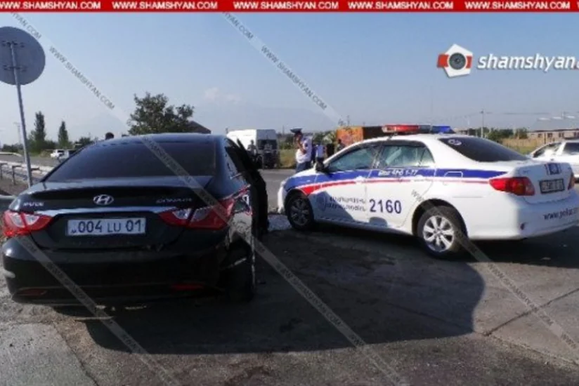 В ДТП с участием автомобиля вице-мэра Еревана пострадали 5 человек