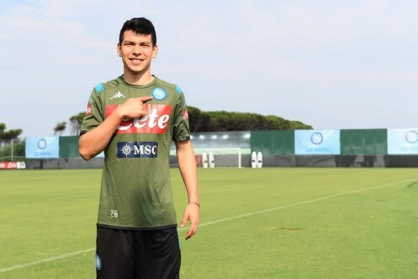 Napoli klub tarixinin ən bahalı transferini reallaşdırıb