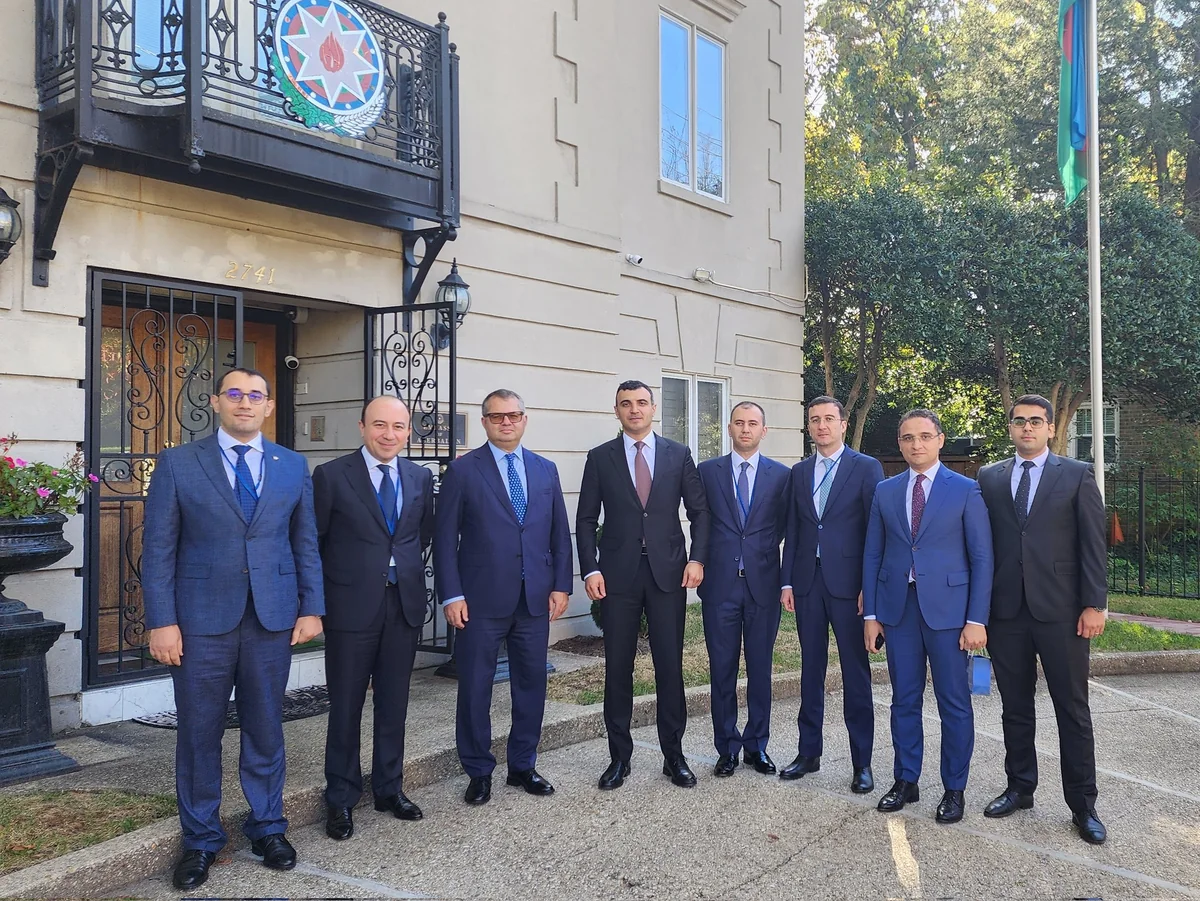 Mərkəzi Bankın sədri Azərbaycanın ABŞ-dakı səfirliyini ziyarət edib