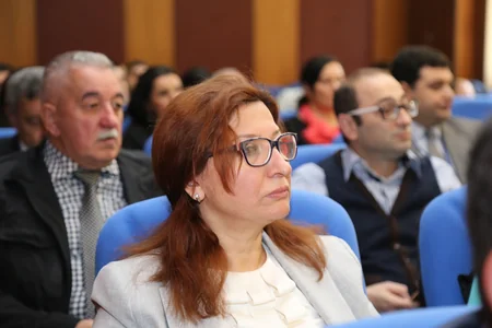 “Media və təhsil dialoqu: peşəkarlığın inkişafı” mövzusunda IV təlim konfransı keçirilib