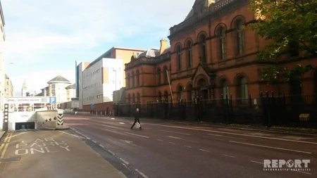 Belfastın işğalı: İkiyə ayrılmış ölkədə çətin görüş - REPORTAJ