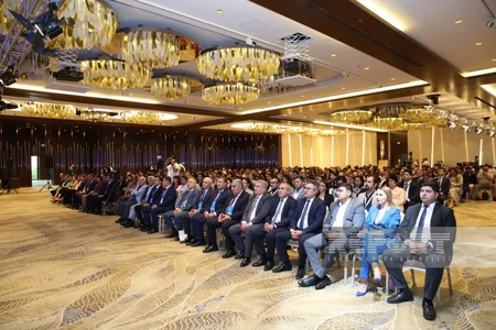 Dünyadakı Azərbaycanlı Təbiblərin Simpoziumunun bağlanış mərasimi keçirilib