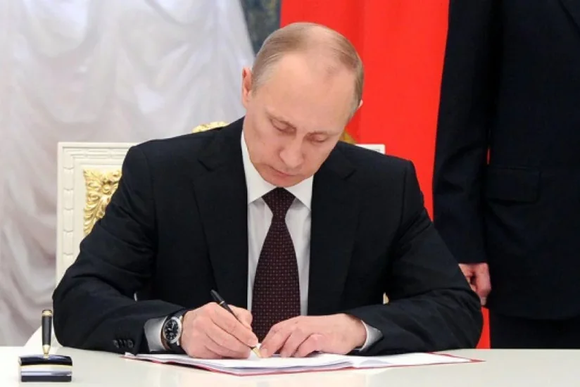 Путин поручил ограничить экспорт некоторой продукции и сырья за рубеж