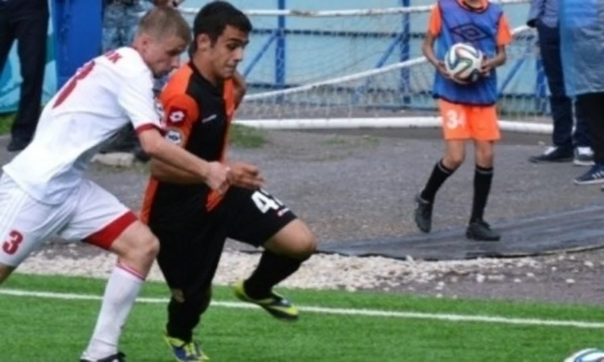 Azərbaycan klubu ilə müqavilə imzaladığını deyən futbolçunun yalanı ortaya çıxıb
