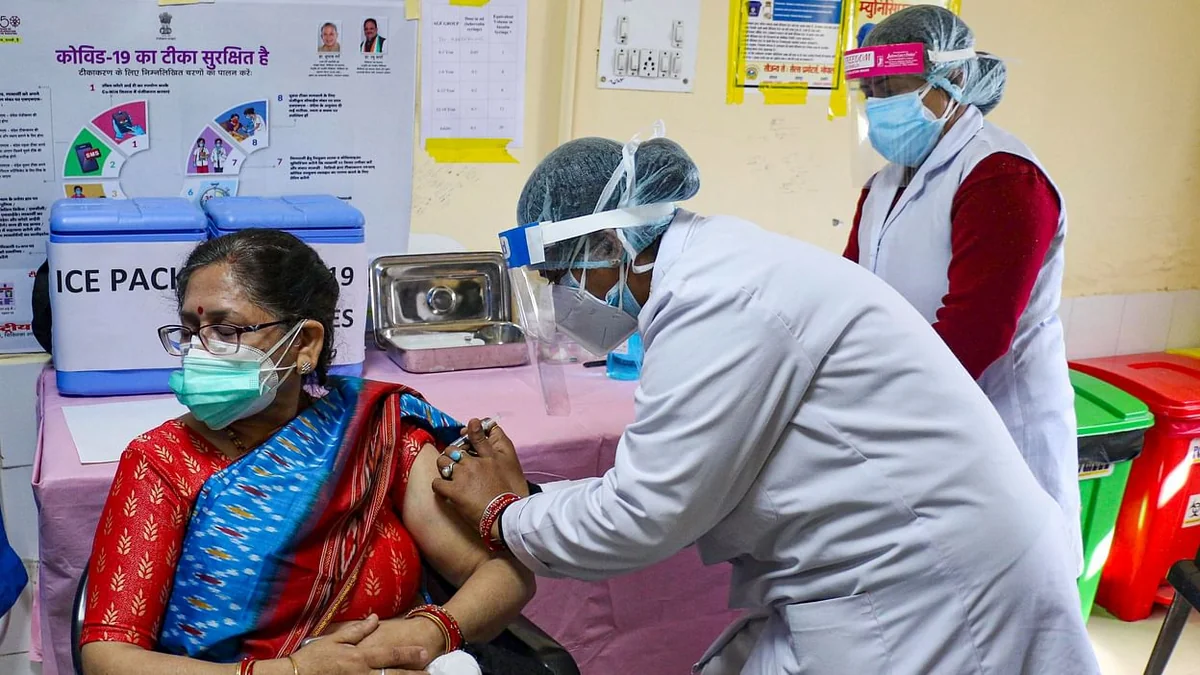 India vaccinates almost 350,000 citizens per day