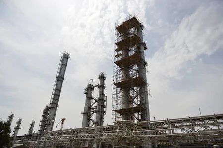 SOCAR prezidenti Etilen-Polietilen Zavodundakı təmir və modernizasiya işlərinin gedişi ilə tanış olub