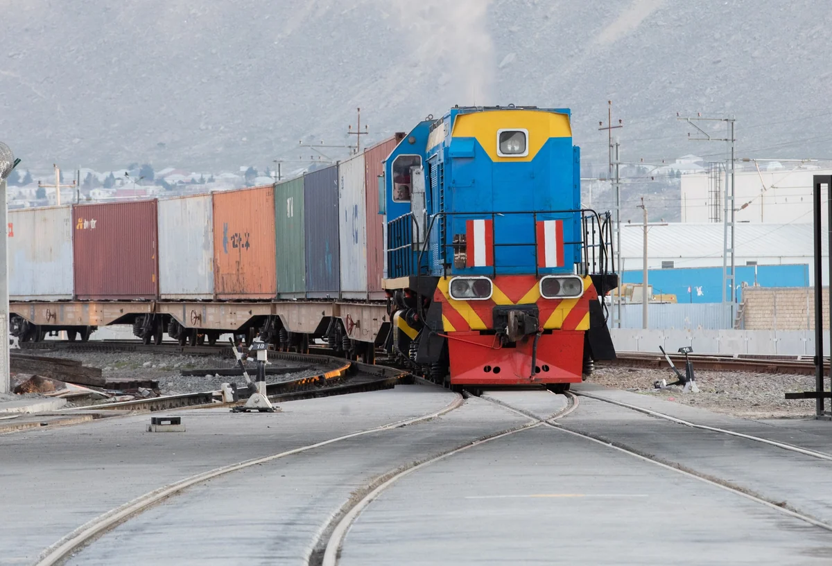 Daily Xi’an-Baku container block train strengthens Middle Corridor