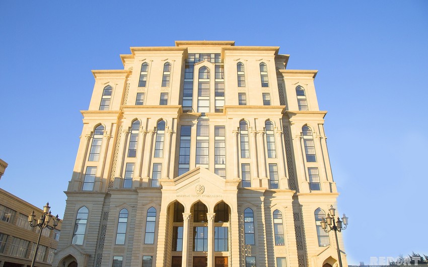 İndiyədək 557 nəfərin deputatlığa namizədliyi qeydə alınıb
