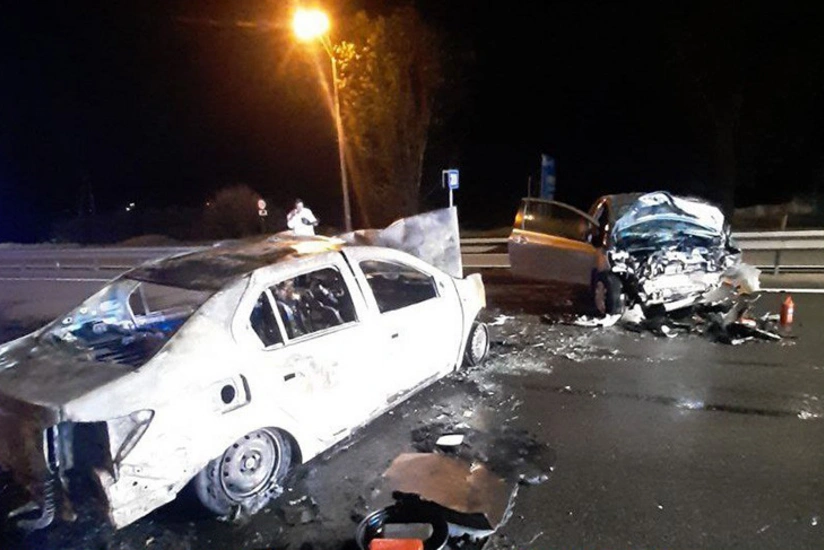 Belarusda ağır yol qəzasında 2 nəfər ölüb