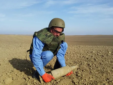 Haramı düzündə top mərmisi aşkarlanıb - FOTO