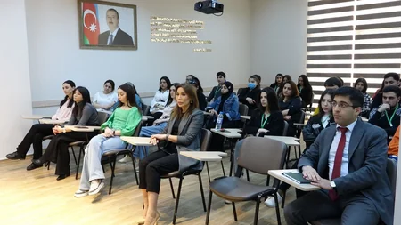 FHN Binəqədi Gənclər Evində təlim keçirib