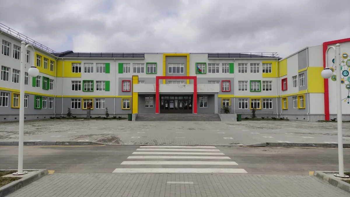 Qubada məktəb COVID-19 səbəbindən distant təhsilə keçdi