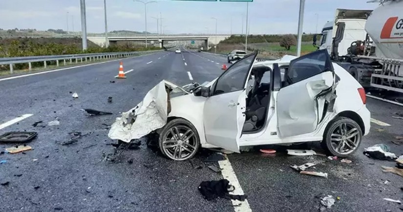 Sumqayıtda avtobus avtomobillə toqquşub, dörd nəfər xəsarət alıb
