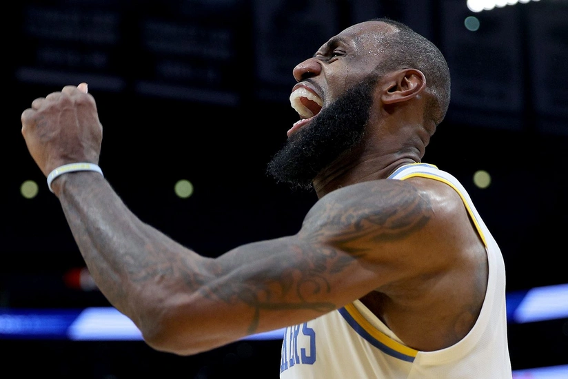 Lebron Ceyms yeni rekordla NBA tarixinə düşüb