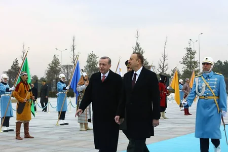 ​Azərbaycan Prezidentinin Ankarada rəsmi qarşılanma mərasimi olub
