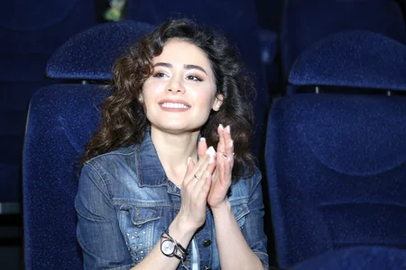 “CinemaPlus”da ABŞ istehsalı olan “Sonra” filminin nümayişi keçirilib