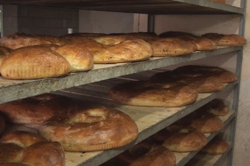 Antisanitar şəraitdə fəaliyyət göstərən çörək sexi bağlandı