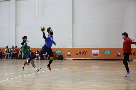 Həndbol üzrə Azərbaycan çempionatında növbəti oyunlar keçirilib