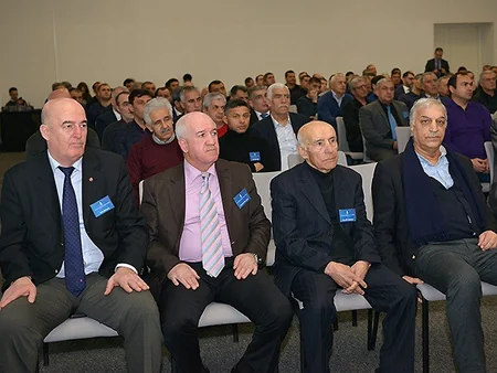 AFFA rəhbərliyi veteranlarla görüşdü