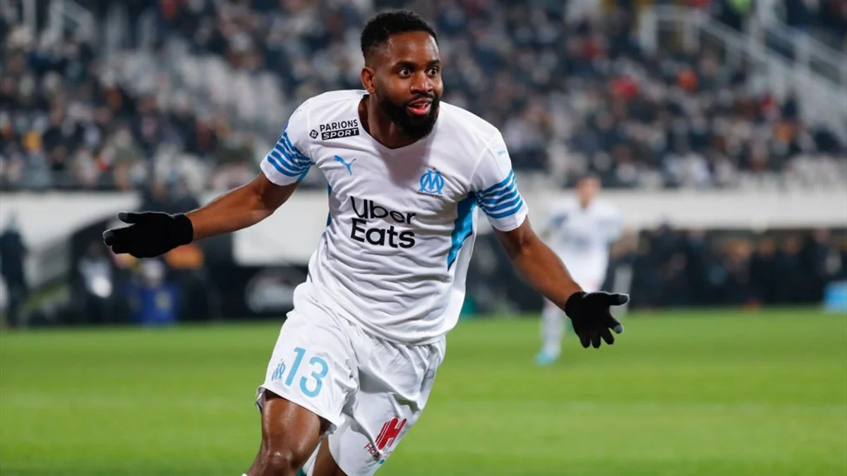 Qarabağın rəqibi Marselin hücumçusunu transfer edir