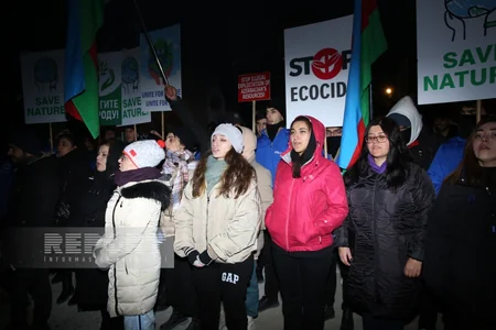 На дороге Ханкенди-Лачын продолжается акция протеста