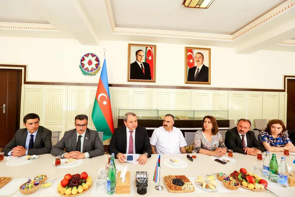 BDU-da semestr imtahanlarıdır: Hər dəfə 25-30 tələbə kənarlaşdırılır - REPORTAJ