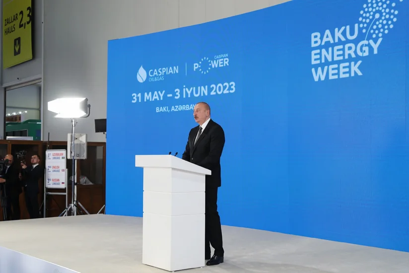 Prezident: Xəzər dənizinin Azərbaycan sektorundan əldə olunacaq külək enerjisinin Avropa bazarlarına nəqli nəzərdə tutulur