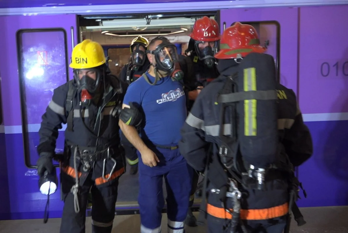 Bakı metrosunda şərti tüstülənmə olub