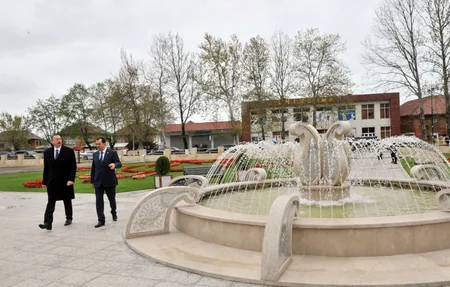 Azərbaycan prezidenti ​Lənkəranda bir sıra obyektlərdə yaradılan şəraitlə tanış olub - YENİLƏNİB