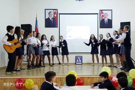 Bakıda məktəblilər arasında Yol hərəkəti qaydaları və mən mövzusunda keçirilən yarışa yekun vurulub - FOTO - VİDEO