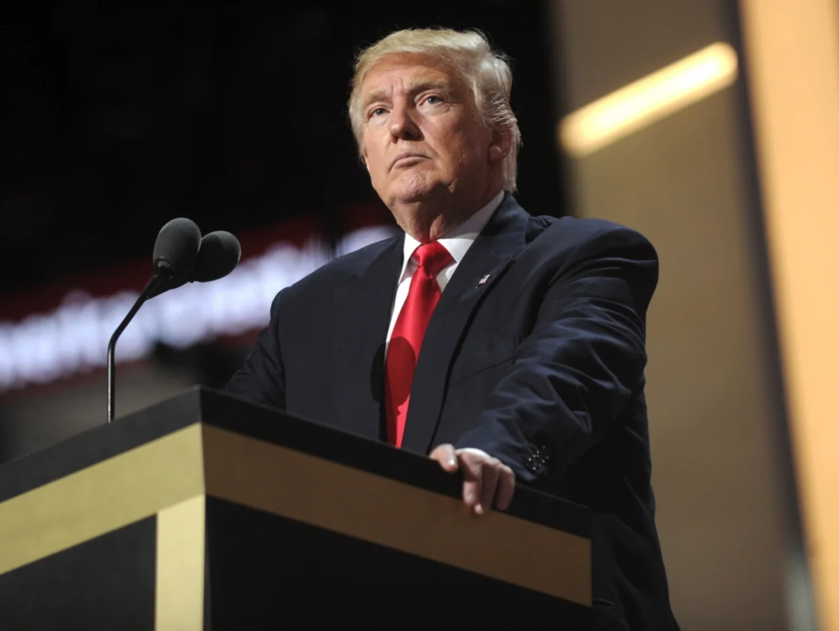 Tramp: Rusiyaya qarşı sanksiyaların ləğvi barədə danışmaq hələ tezdir