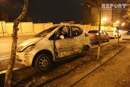 Bakıda sərxoş sürücü avtomobil ilə qarşı zolağa çıxaraq qəza törədib - FOTO - VİDEO - YENİLƏNİB