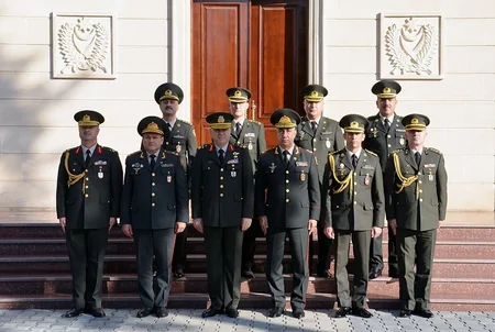 Türkiyənin yüksək səviyyəli hərbi nümayəndə heyəti Ali Hərbi Məktəbdə olub