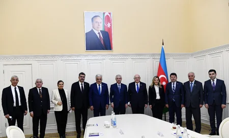 Əli Əhmədov Türkiyə-Azərbaycan parlamentlərarası dostluq qrupunun üzvləri ilə görüşüb