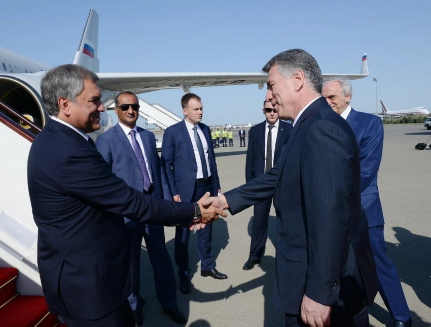 Rusiya Federal Məclisi Dövlət Dumasının sədri Azərbaycana rəsmi səfərə gəlib
