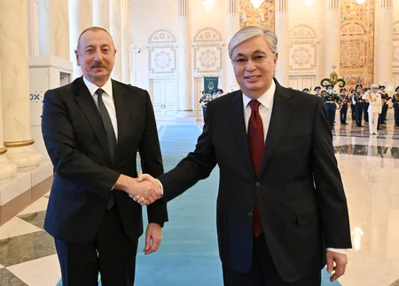 Astanada Prezident İlham Əliyevin rəsmi qarşılanma mərasimi olub - VİDEO - YENİLƏNİB
