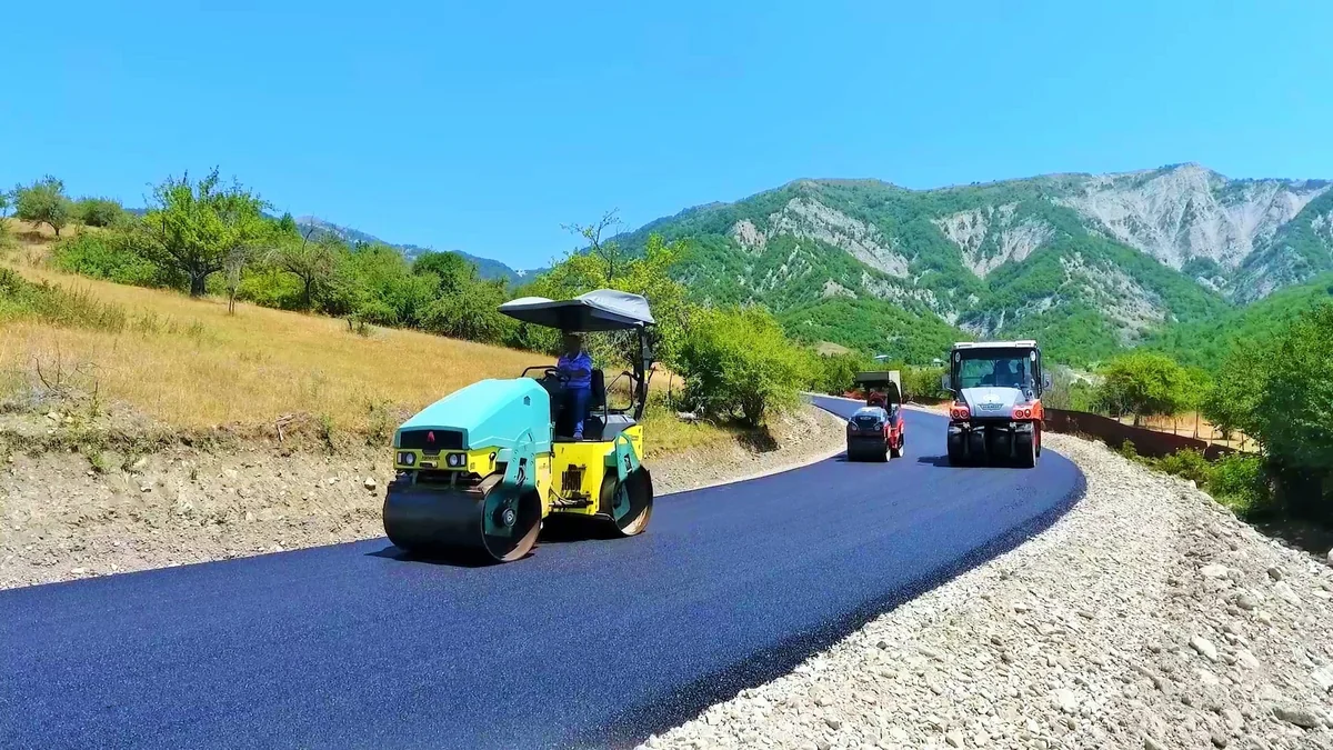 İsmayıllıda qədim tarixə malik kəndlərə aparan yollar yenidən qurulur