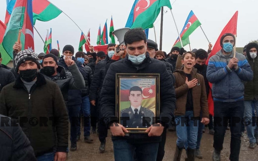 Qəhrəmancasına şəhid olan kəşfiyyatçı-zabit Cəlilabadda dəfn edildi