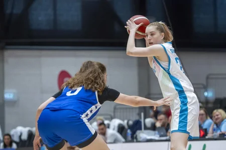 Azərbaycanın U-18 millisi Avropa çempionatında keçirdiyi beşinci oyunda qələbə qazanıb