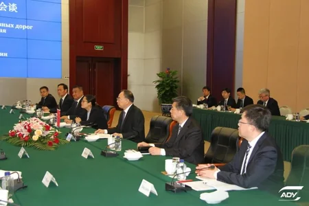 Председатель АЖД обсудил в Китае проект Среднего коридора