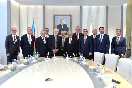 SOCAR и TEKFEN подписали меморандум о взаимопонимании по строительству нового карбамидного завода