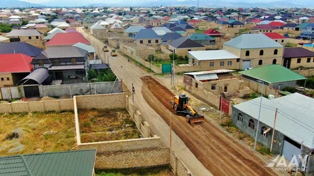 Gəncənin daxili avtomobil yollarında təmir-tikinti işləri aparılır