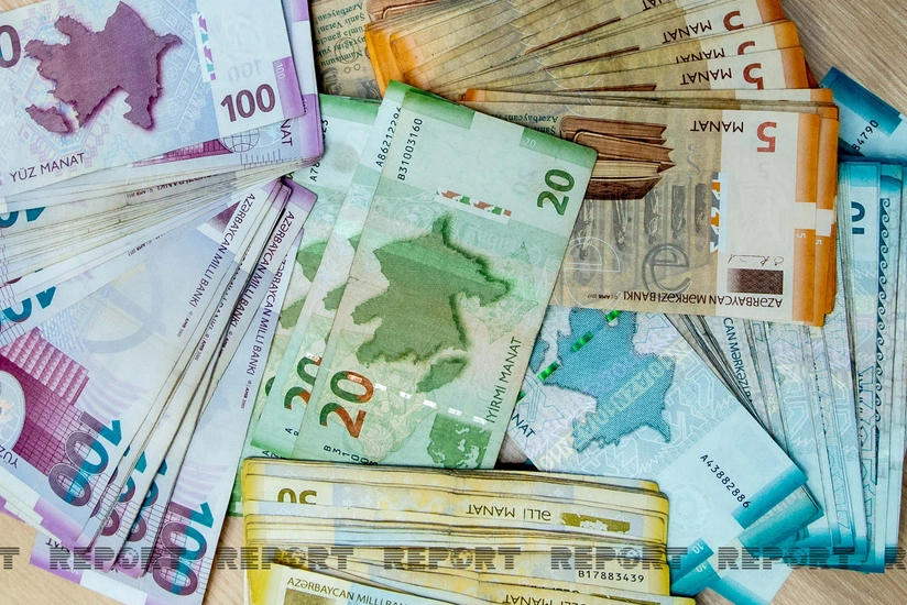 Azərbaycanda geniş pul kütləsinin həcmi azalıb