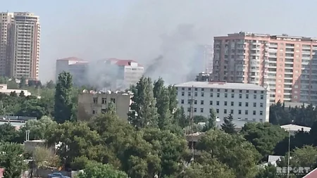 Bakıda quru ot sahəsində yanğın baş verib - FOTO - VİDEO - ƏLAVƏ OLUNUB