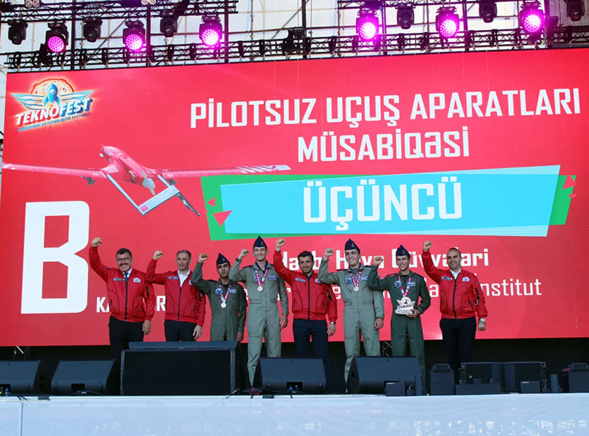 Cadets of National Defense University awarded