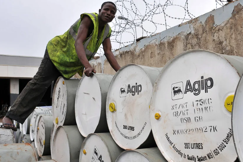 Nigeria oil union starts protests against job cuts