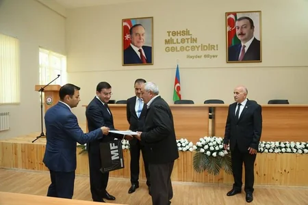 Gəncədə 2 saylı peşə liseyinin əsaslı təmirdən sonra açılışı olub