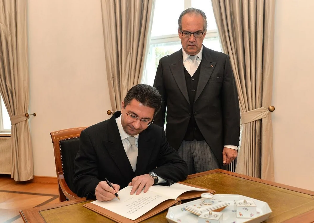Azərbaycan səfiri etimadnaməsini Almaniya prezidentinə təqdim edib