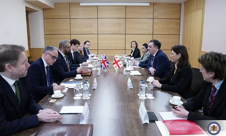Tbilisidə Britaniya və Gürcüstan XİN başçılarının görüşü olub