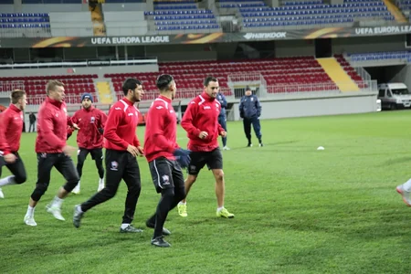 Qəbələ və Krasnodar klubları oyun öncəsi son məşqlərinə çıxıblar